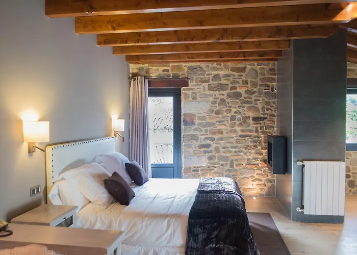 Отель Osabarena Hotela 2*